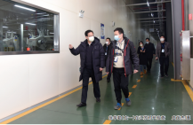 精準防控不放松 強化服務助復工